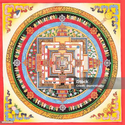 Tradičná tibetská piesková mandala