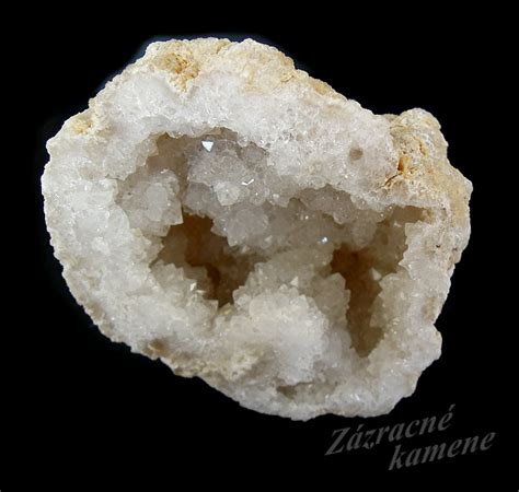 Krištáľová geoda